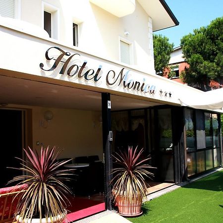 Hotel Monica Cervia Buitenkant foto