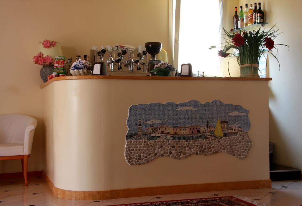 Hotel Monica Cervia Buitenkant foto